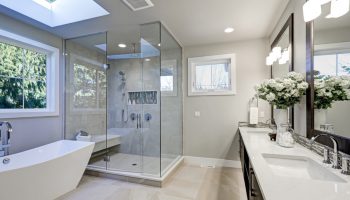 5 Easy (and Cheap!) Ways to Make Your Bathroom More Luxurious
